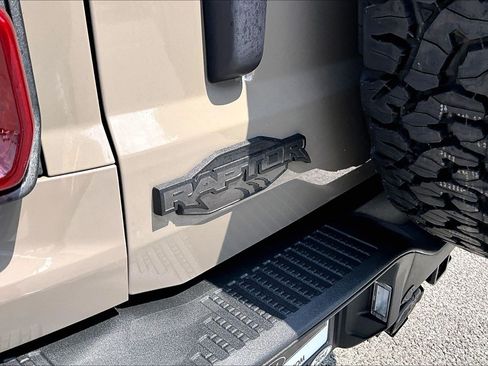 Used 2025 Ford Bronco Raptor AWD/4WD image 8