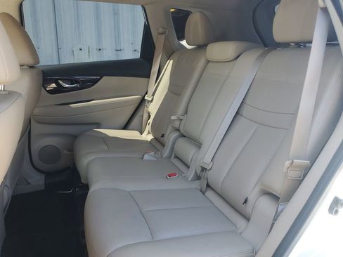Used 2018 Nissan Rogue SL FWD image 15