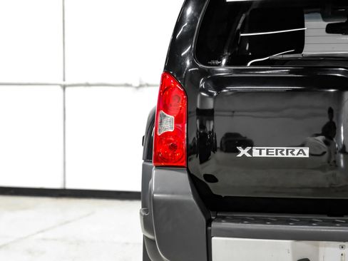 Used 2015 Nissan Xterra PRO-4X AWD/4WD image 45