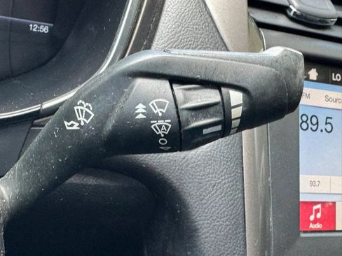 Used 2019 Ford Fusion SE FWD image 31