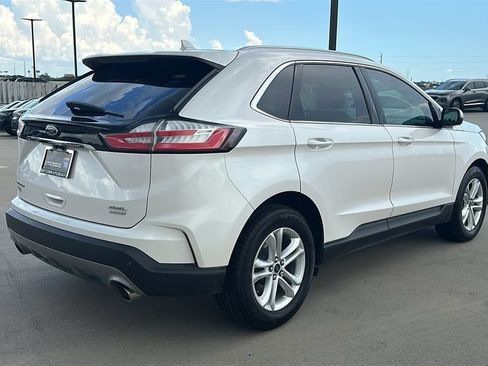 Used 2019 Ford Edge SEL w/ Equipment Group 201A FWD image 12
