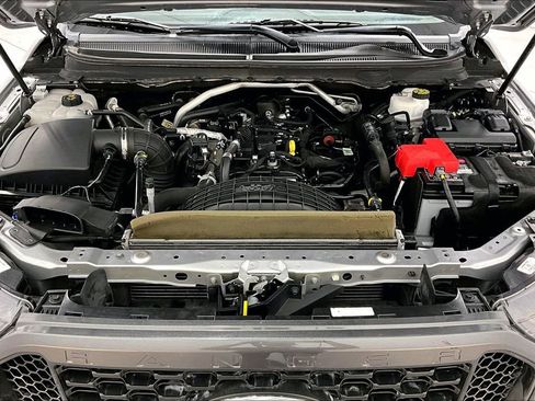 Used 2020 Ford Ranger XLT w/ Equipment Group 301A Mid image 12