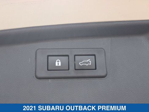 Used 2021 Subaru Outback Premium AWD/4WD image 35