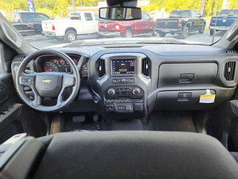 New 2025 Chevrolet Silverado 2500 W/T image 13