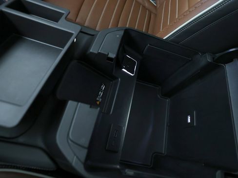 Used 2024 GMC Sierra 2500 Denali Ultimate image 43