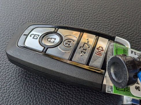 New 2025 Ford F150 Lariat w/ Equipment Group 502A High image 32