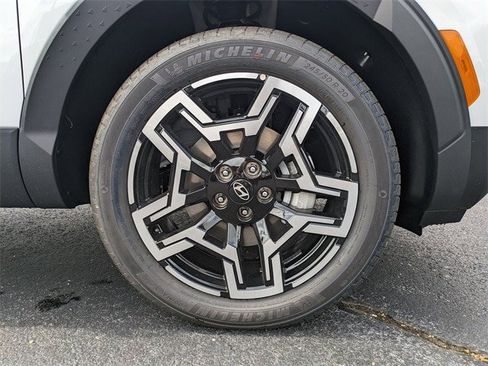 New 2025 Hyundai Santa Cruz Limited image 11