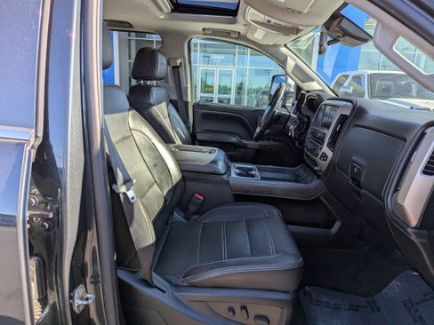 Used 2017 GMC Sierra 3500 Denali w/ Duramax Plus Package AWD/4WD image 42