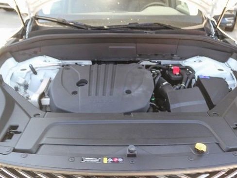 New 2025 Volvo XC90 B5 Plus w/ Protection Package Premier image 27