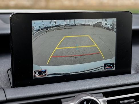 Used 2022 Lexus IS 350 F Sport image 30