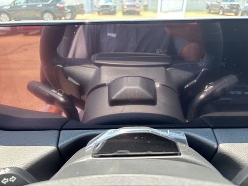 New 2025 Nissan Armada SL w/ Captain's Chari Seat Package image 14