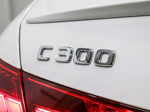 Used 2023 Mercedes-Benz C 300 Sedan image 12