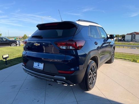 Used 2023 Chevrolet TrailBlazer ACTIV w/ Convenience Package AWD/4WD image 10