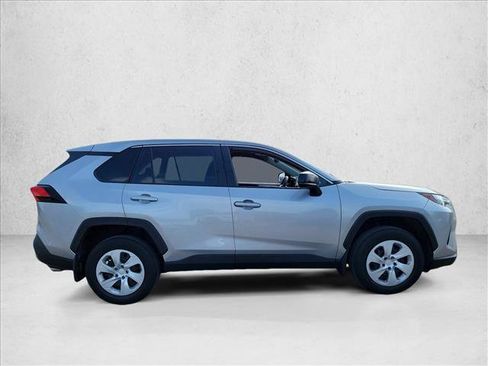 Used 2023 Toyota RAV4 LE FWD image 4