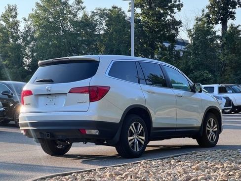 Used 2017 Honda Pilot EX-L image 3