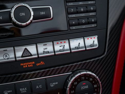 Used 2015 Mercedes-Benz SL 63 AMG image 50