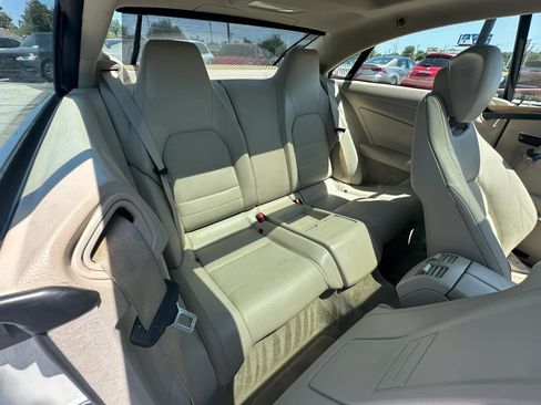 Used 2016 Mercedes-Benz E 400 Coupe image 11