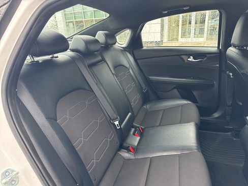 Used 2023 Kia Forte GT-Line w/ GT-Line Premium Package image 22