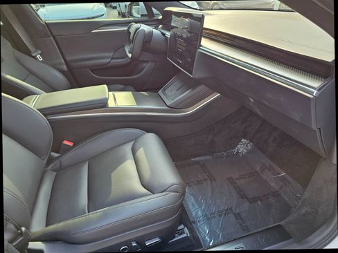 Used 2021 Tesla Model S Plaid AWD/4WD image 28