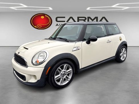 Used 2013 MINI Cooper S image 1