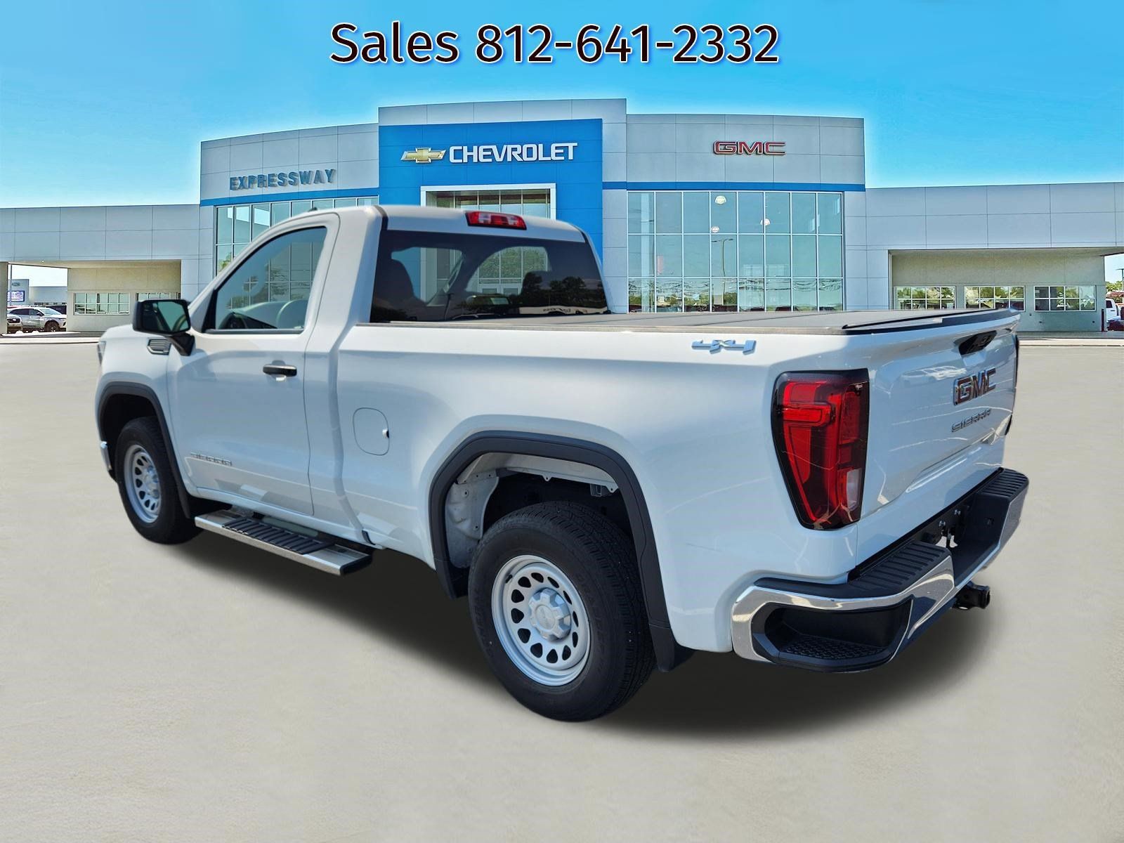 Used 2024 GMC Sierra 1500 Pro w/ Pro Value Package AWD/4WD image 5