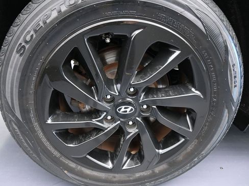 Used 2017 Hyundai Tucson SE image 38