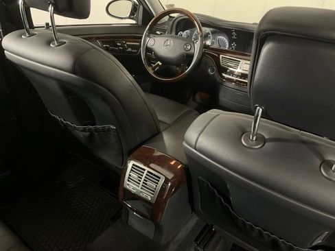 Used 2007 Mercedes-Benz S 550 4MATIC image 31
