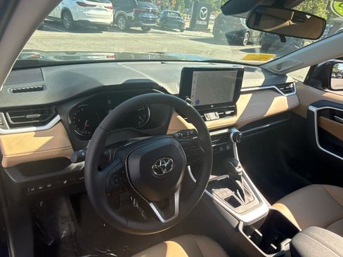 Used 2025 Toyota RAV4 XLE Premium w/ Weather Package AWD/4WD image 13