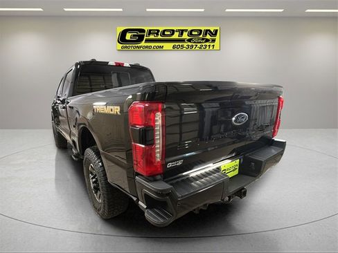 Used 2024 Ford F250 Lariat w/ Lariat Ultimate Package image 2