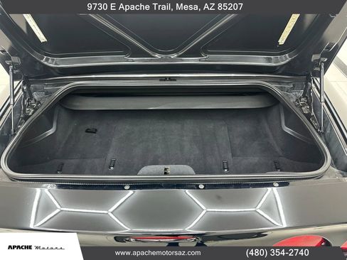 Used 2004 Chevrolet Corvette Convertible w/ Preferred Equipment Group image 9