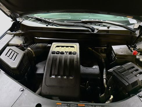 Used 2014 Chevrolet Equinox LS image 29