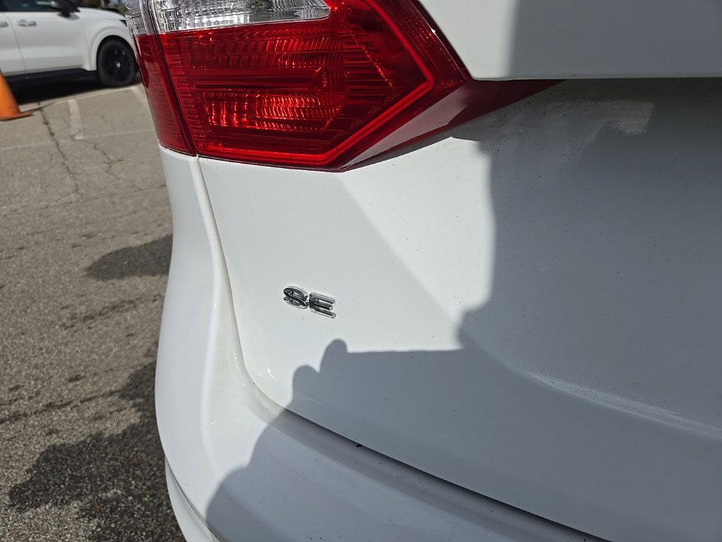 Used 2016 Ford Fiesta SE FWD image 7