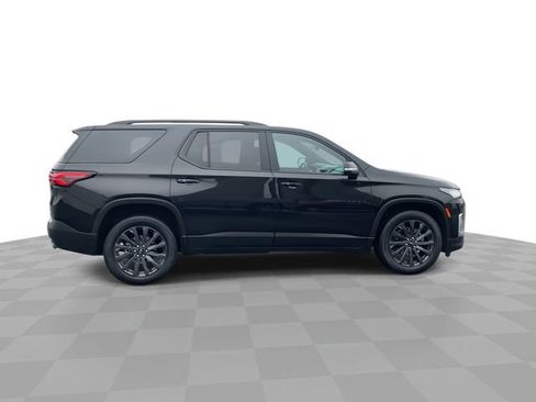 Certified 2023 Chevrolet Traverse RS image 9