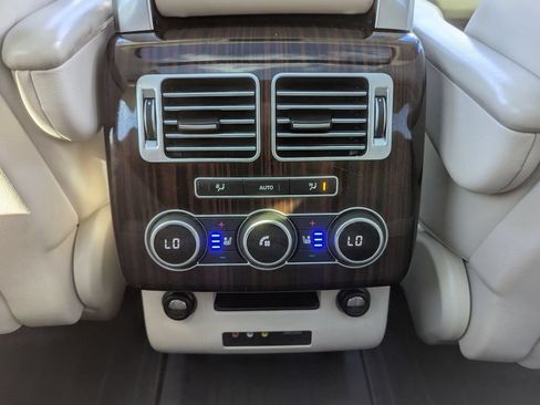 Used 2016 Land Rover Range Rover Supercharged AWD/4WD image 48