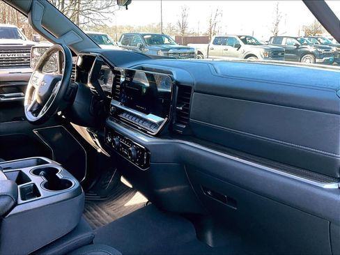 Used 2023 Chevrolet Silverado 1500 LT image 21