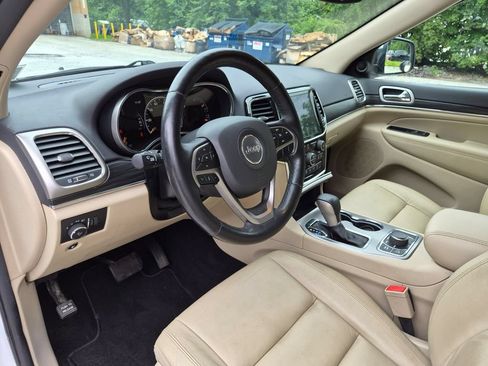 Used 2021 Jeep Grand Cherokee Limited w/ Trailer Tow Group IV AWD/4WD image 13