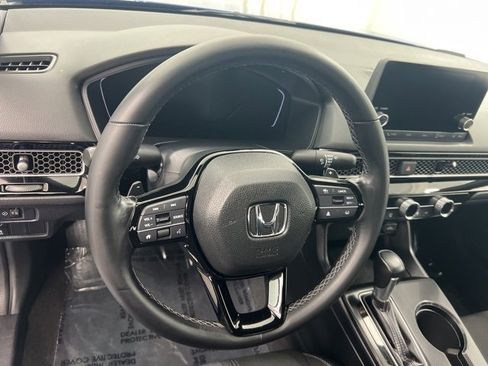 Used 2023 Honda Civic Sport image 13