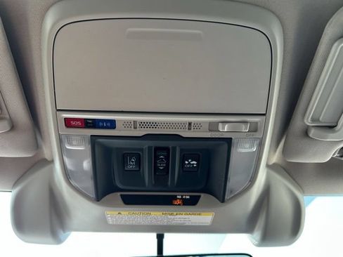 Used 2020 Subaru Forester Limited w/ Popular Package #3 AWD/4WD image 52