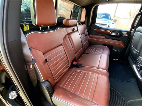 Used 2025 GMC Sierra 1500 Denali Ultimate image 20