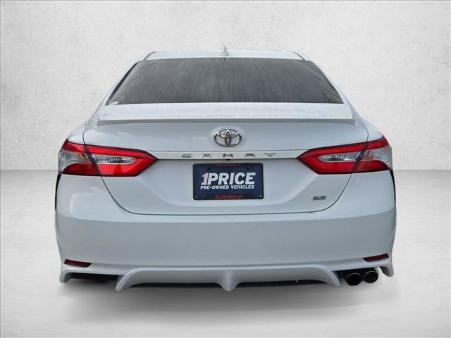 Used 2020 Toyota Camry SE w/ Convenience Package FWD image 7
