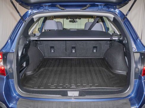 Used 2019 Subaru Outback 2.5i AWD/4WD image 13