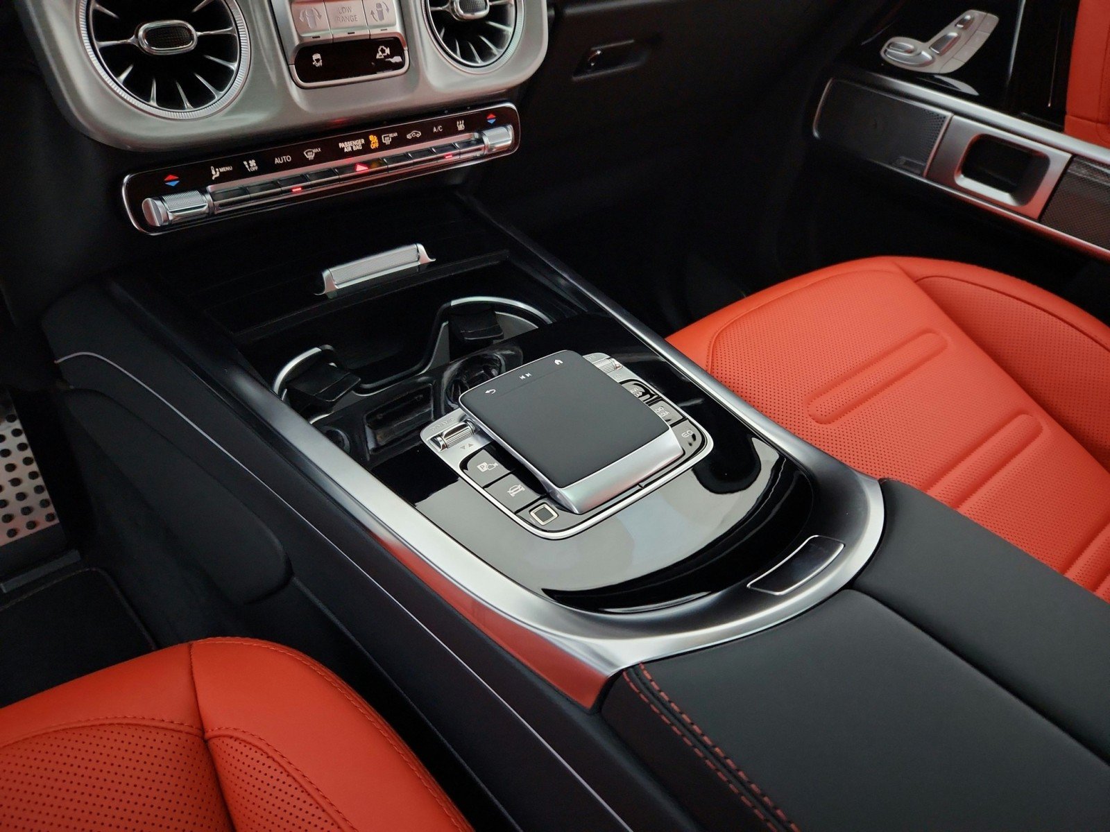 New 2027 Mercedes-Benz G 580 e image 20