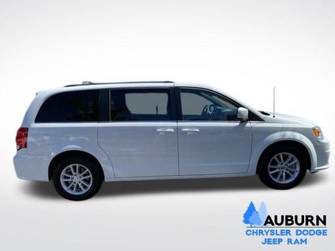 Used 2019 Dodge Grand Caravan SXT FWD image 8