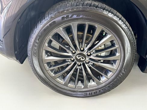 Certified 2024 INFINITI QX80 Sensory w/ Cargo Package AWD/4WD image 43