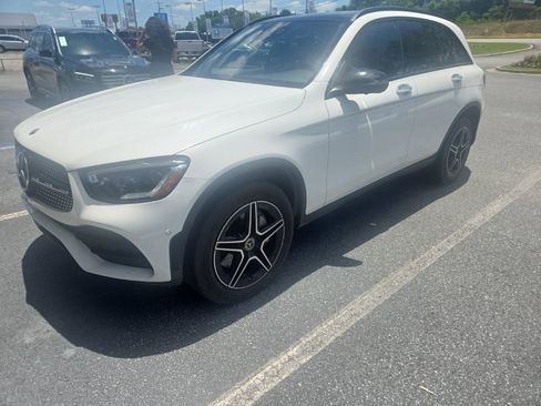 Used 2020 Mercedes-Benz GLC 300 image 1