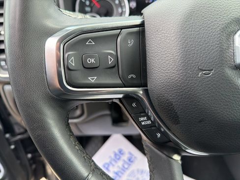 Used 2025 RAM 1500 Laramie AWD/4WD image 21