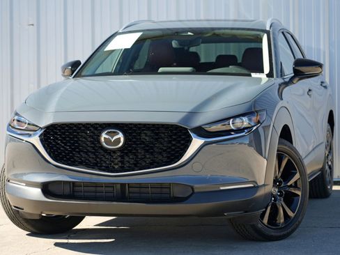 Used 2025 MAZDA CX-30 AWD 2.5 S w/ Preferred Package image 3