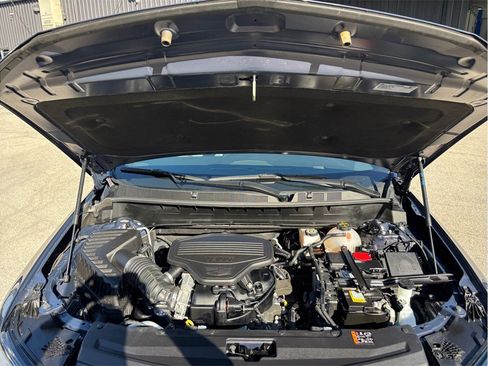 Used 2025 Cadillac XT6 Premium Luxury FWD image 55