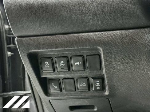 Used 2019 Nissan Pathfinder Platinum AWD/4WD image 10