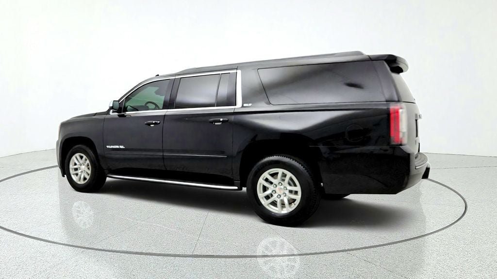 Used 2019 GMC Yukon XL SLT w/ Open Road Package AWD/4WD image 7